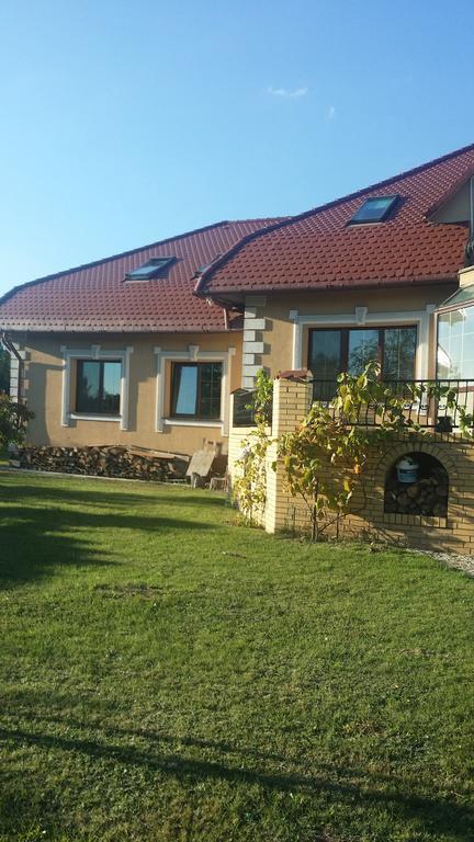 Gosciniec Sloneczny Hotel Drzonkow Exterior photo